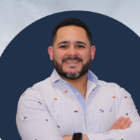 Hector Mendizabal headshot