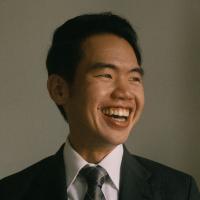 Poosanu Thanapornsangsuth headshot