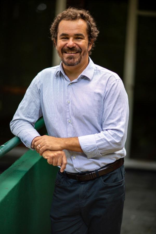 Rogerio Panizzutti headshot