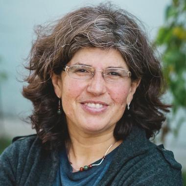 Andrea Slachevsky headshot