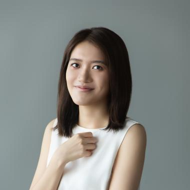 Headshot of Truc Nguyen