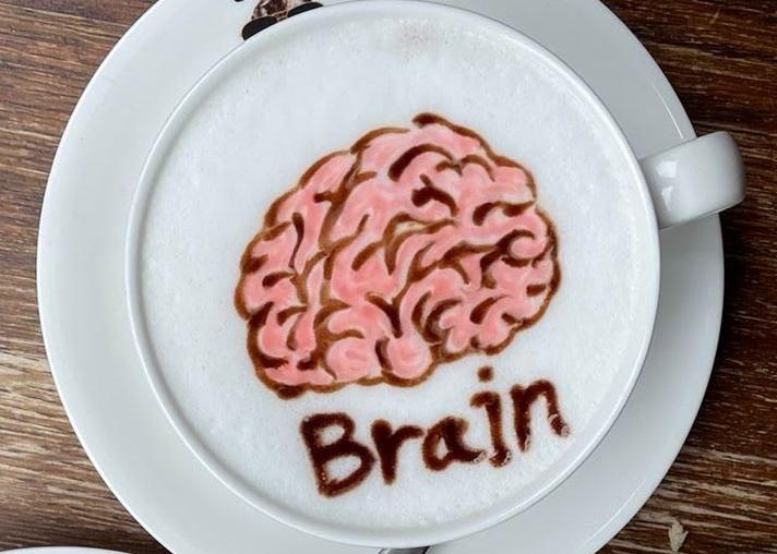 coffees with brain and hope written in the foam