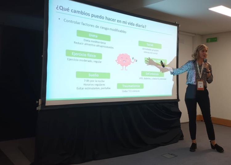 Neus Falgas presenting