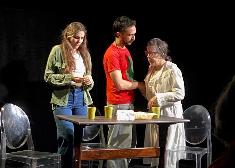 Brain Health Actors perform a scene from Olivia, a theatrical production exploring memory loss and dementia.