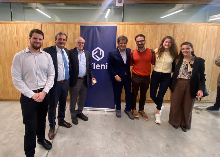 Bruce Miller, Atlantic Fellows, and institutional leaders pose together at FLENI following a symposium on frontotemporal dementia and brain health in Buenos Aires, Argentina.